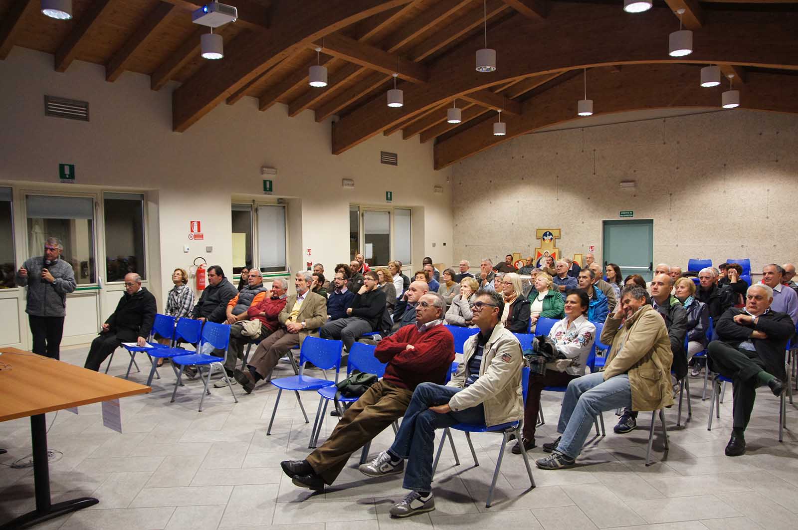 SONY DSC castelsangiovanni oratorio san filippo neri riunione per elezione cariche neo associazione carrello solidale castelsangiovanni carrello solidale
